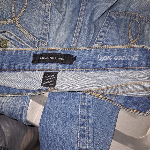 Calvin Klein jeans embroidered flap back pocket size 8 - Picture 5 of 6